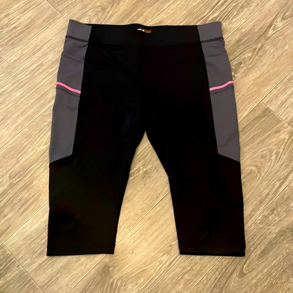Fila Pants & Jumpsuits Fula Sport Running Capri Xl Women Poshmark